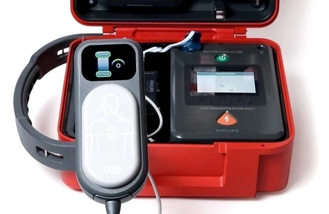 FR3 CPR meter in the professional responder kit